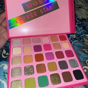 Morphe x Jeffree Star Artistry Palette
